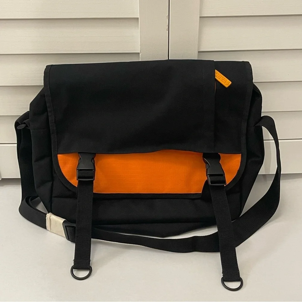 Chivas Regal Messenger Bag Black Orange Shoulder Laptop Logo Lined‎ Promo